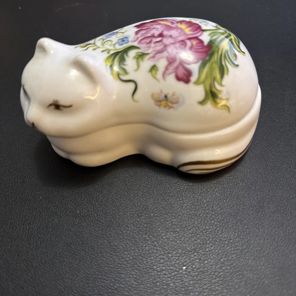 Chelsea Gardens Made In Japan Exclusively For Elizabeth Arden 4